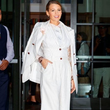 Victoria Beckham, Zuhair Murad, Ralph and Russo and the Ladies Suit