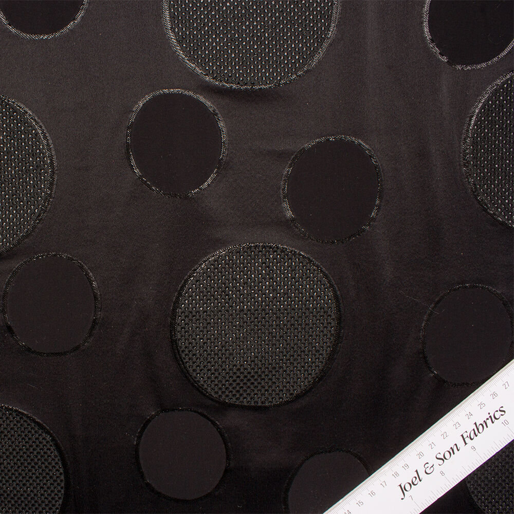 Black 'Circles' Silk Jacquard Lamé