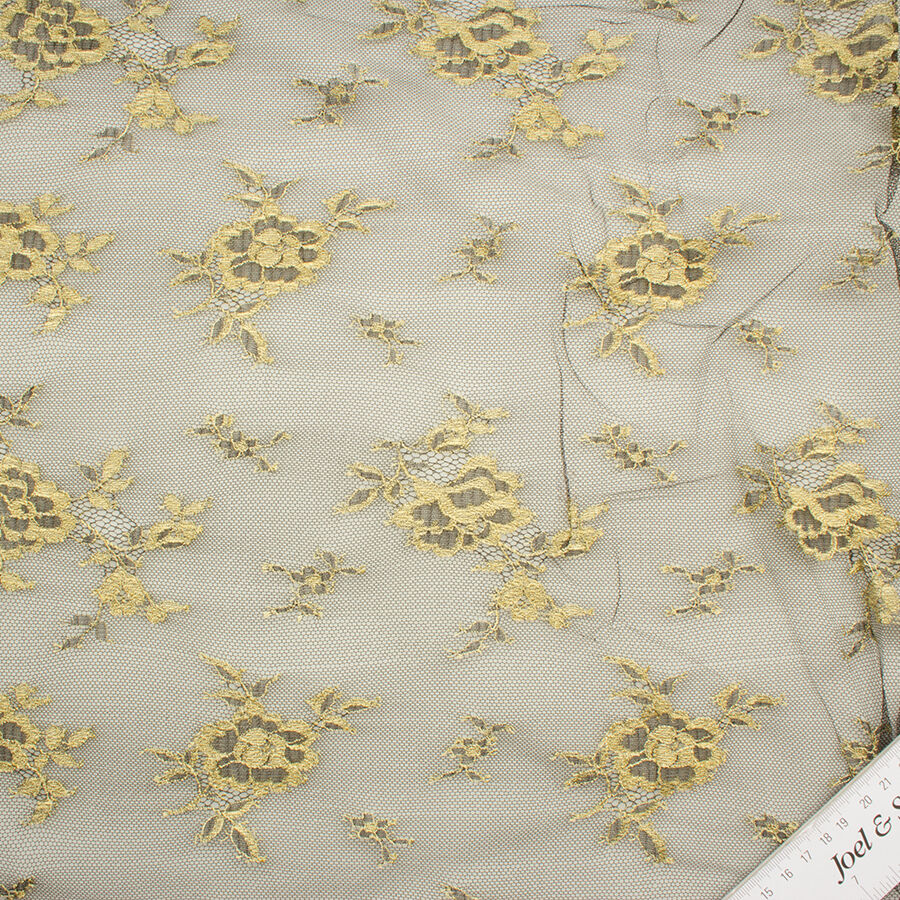 Black/Gold Chantilly Lace (A 2m Piece)