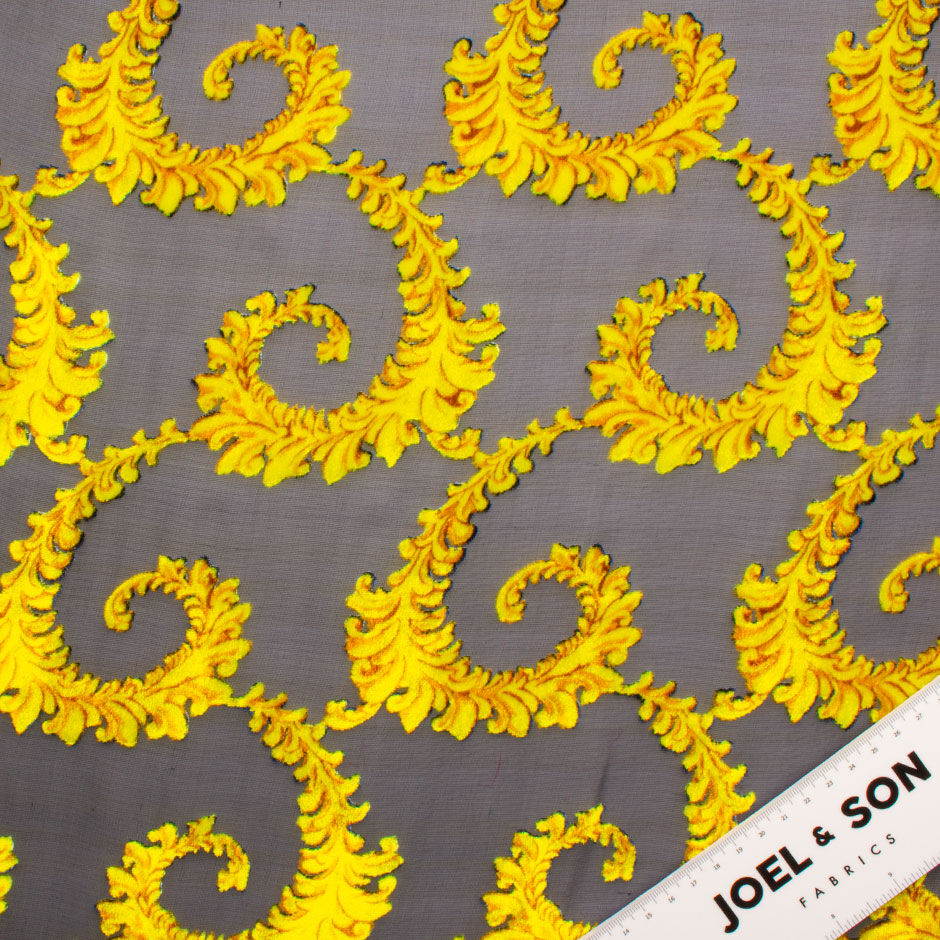 Yellow Gold Filigree Midnight Blue Devoré Velvet (A 2.70m Piece)