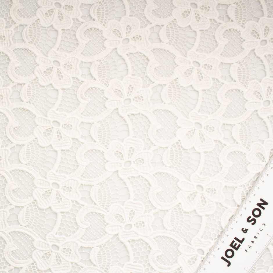 Pale Ivory Cotton Blend Guipure Lace