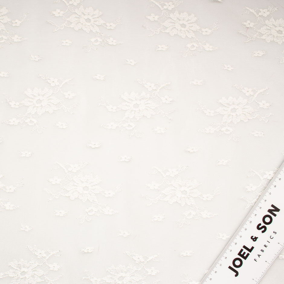 Rich Ivory Floral Chantilly Lace