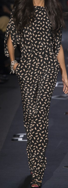 Black & White Signs Pure Silk Twill