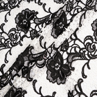 Monochrome Floral Guipure Lace (A 1.65m Piece)
