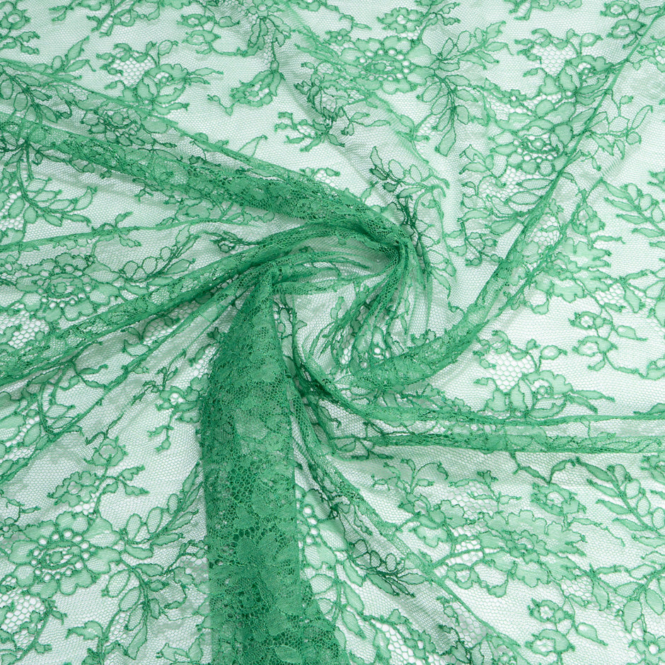 Apple Green Chantilly Lace (A 2.30m Piece)