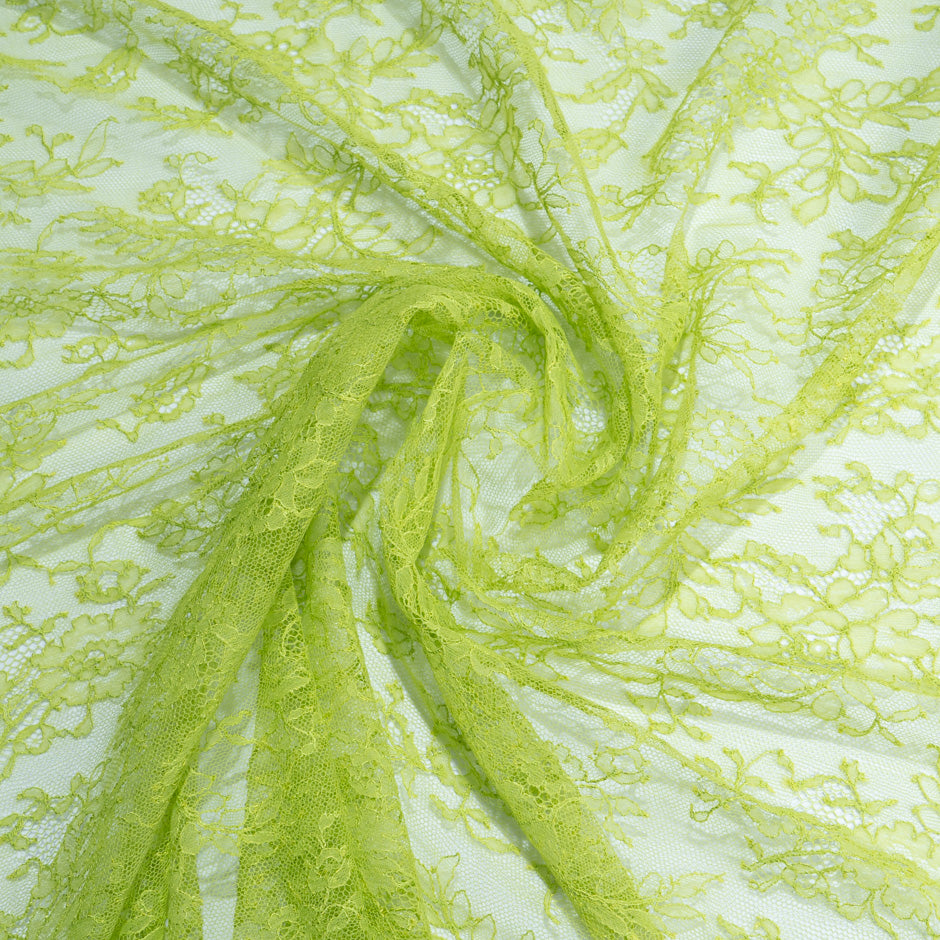 Lime Green Floral Chantilly Lace (A 2.70m Piece)