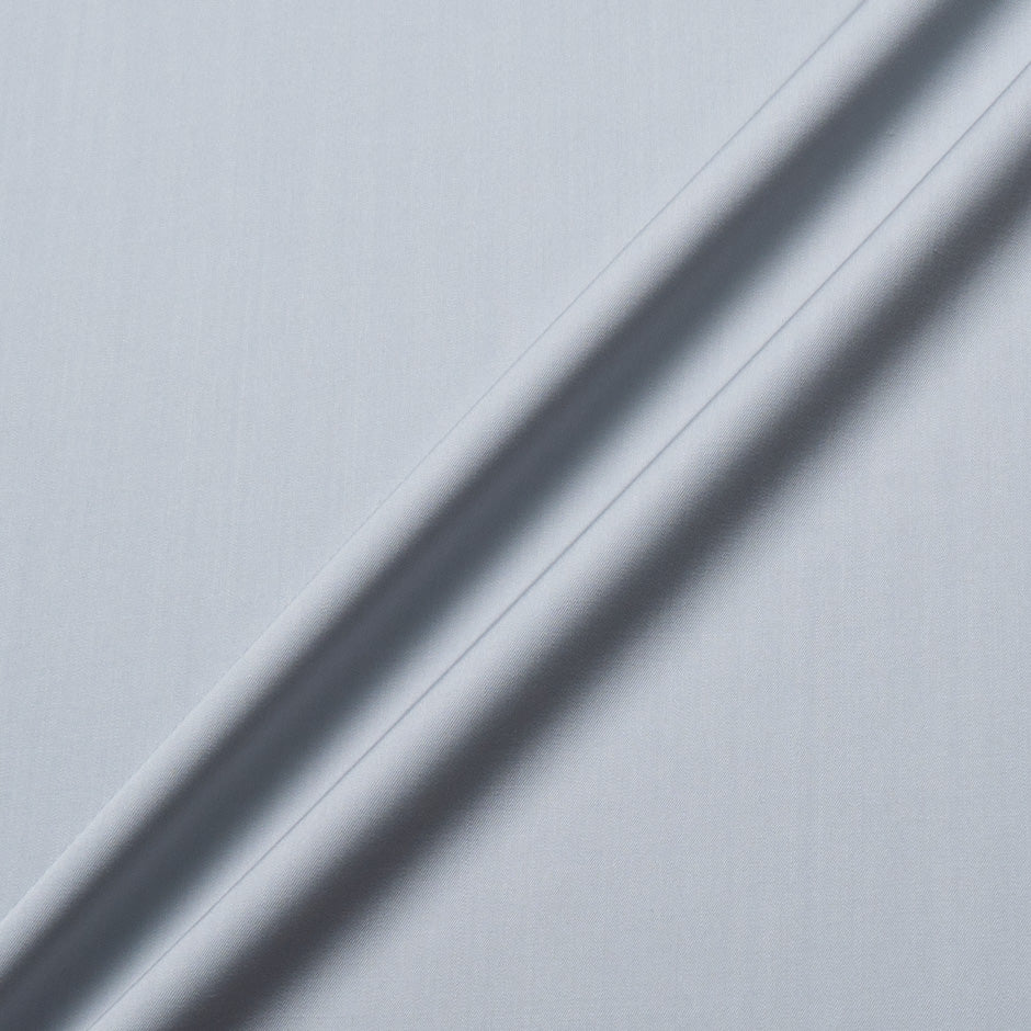 Cloud Grey Super 150s Wool Suiting