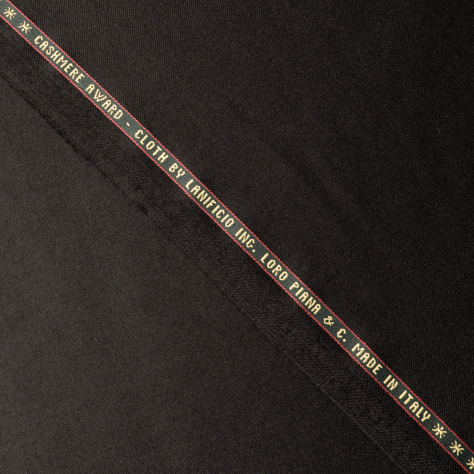 Black Pure 'Cashmere Award' Italian Suiting (A 2.90m Piece)
