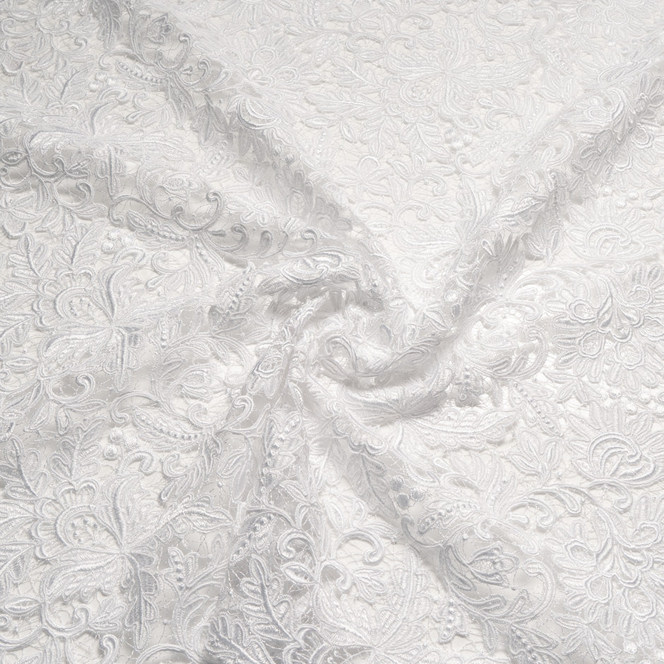 Fresh White Floral Guipure Lace