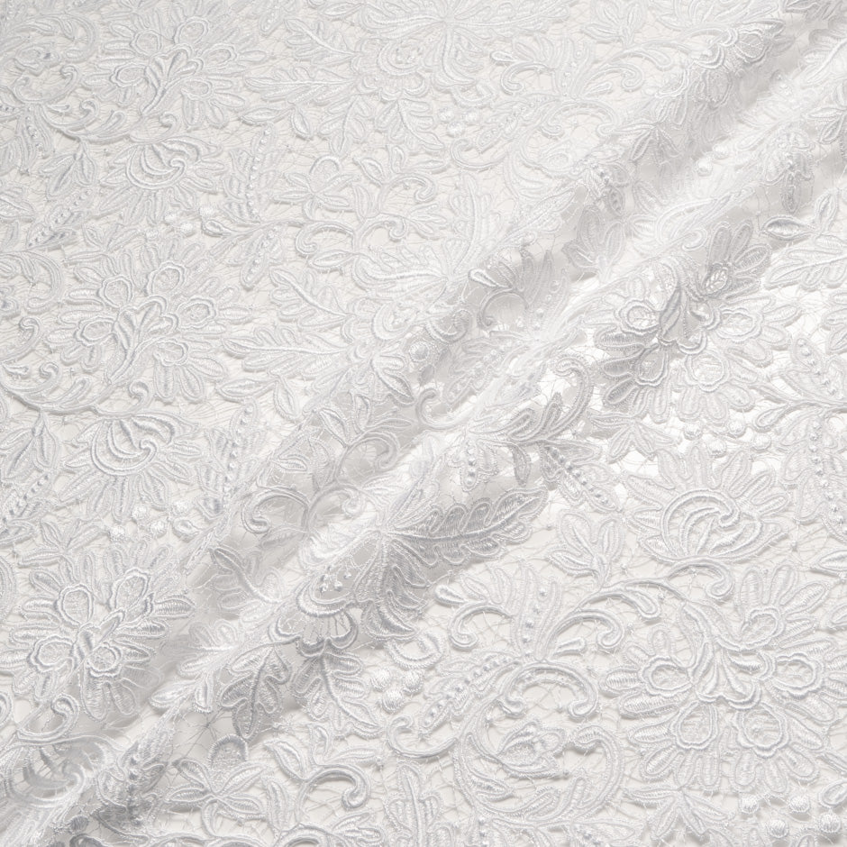 Fresh White Floral Guipure Lace