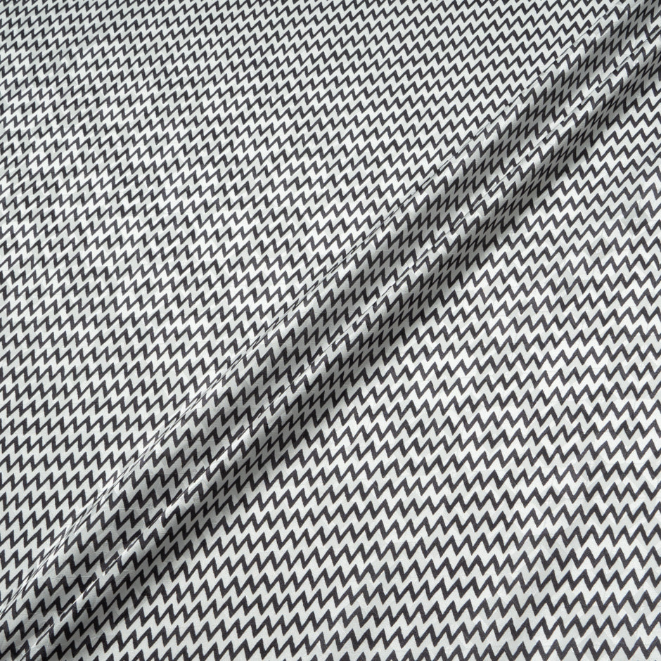 Monochrome Zigzag Pure Silk Jacquard