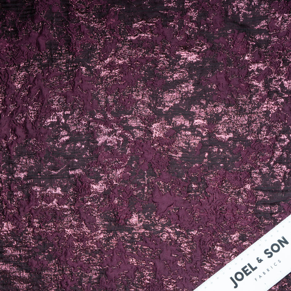 Grenache Metallic Silk Blend Cloqué