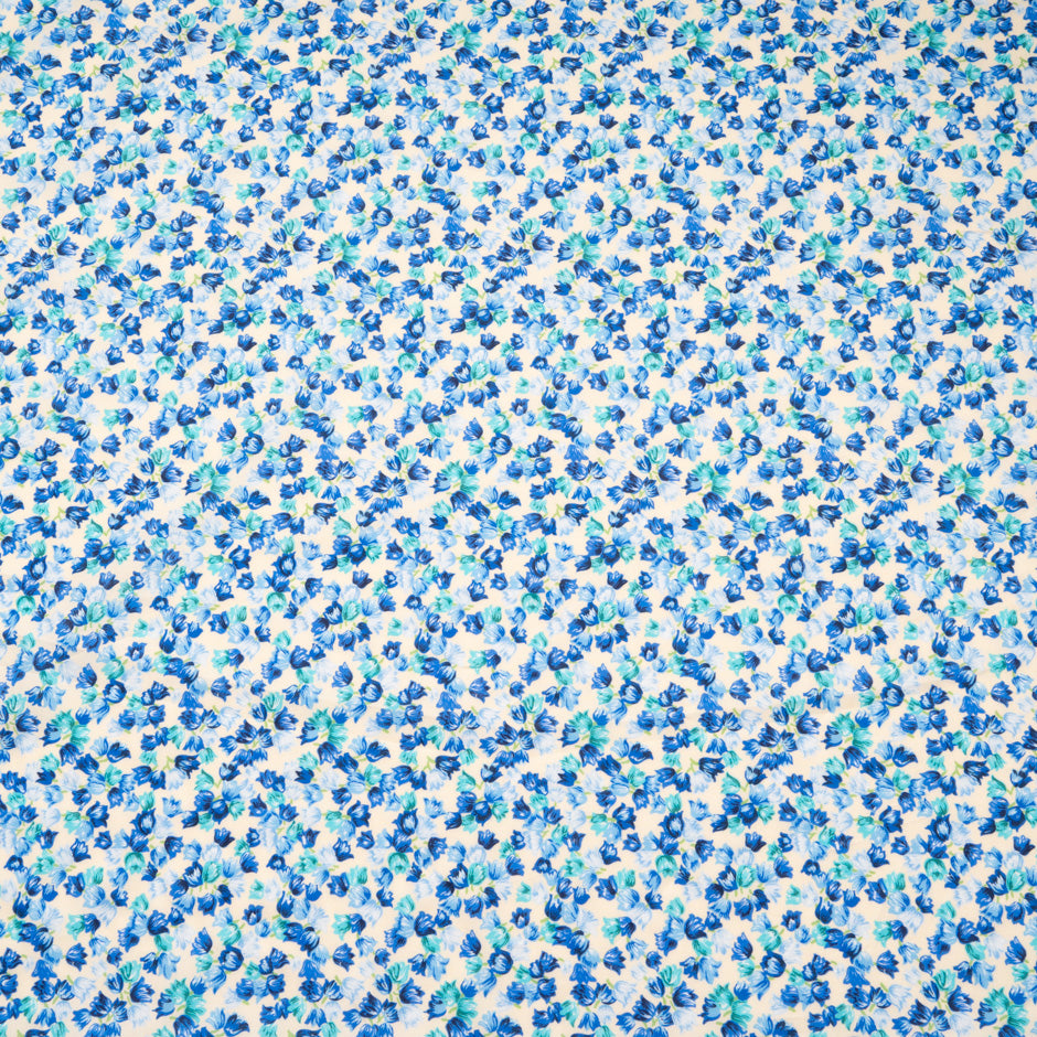 Petite Blue Floral Printed Vanilla Cotton