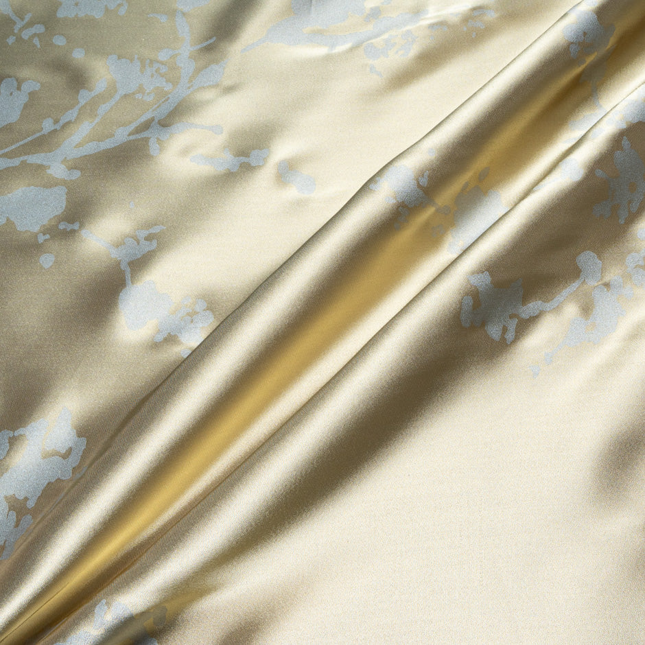 Abstract Jacquard Two-Tone Gold Jacquard Lamé