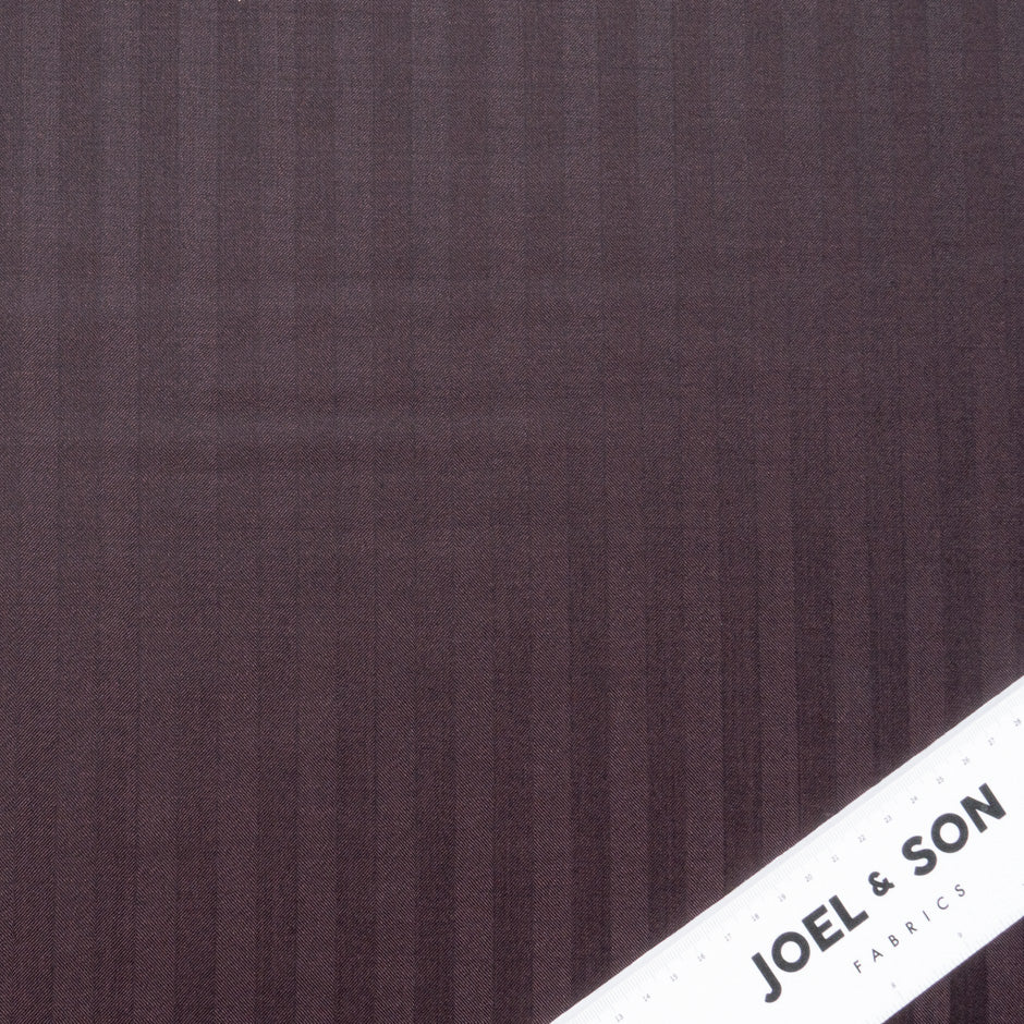 Bordeaux Herringbone Trofeo Pure Wool Suiting