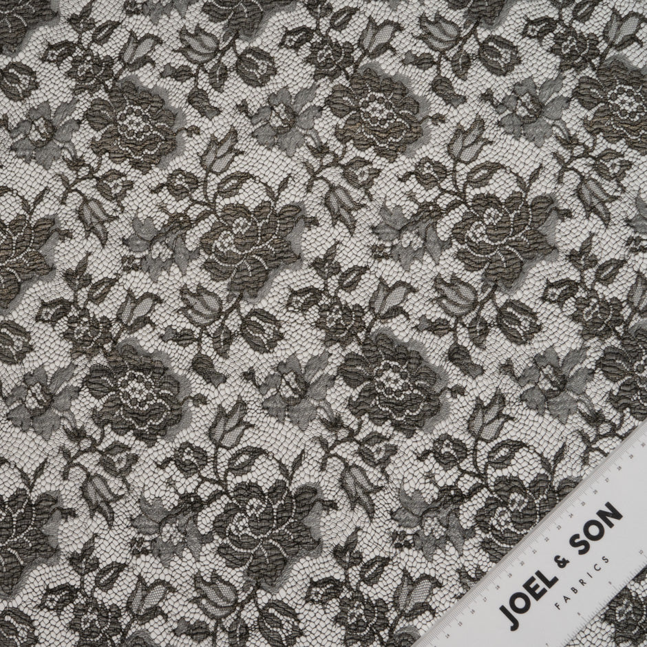 Rose Floral Black Chantilly Lace