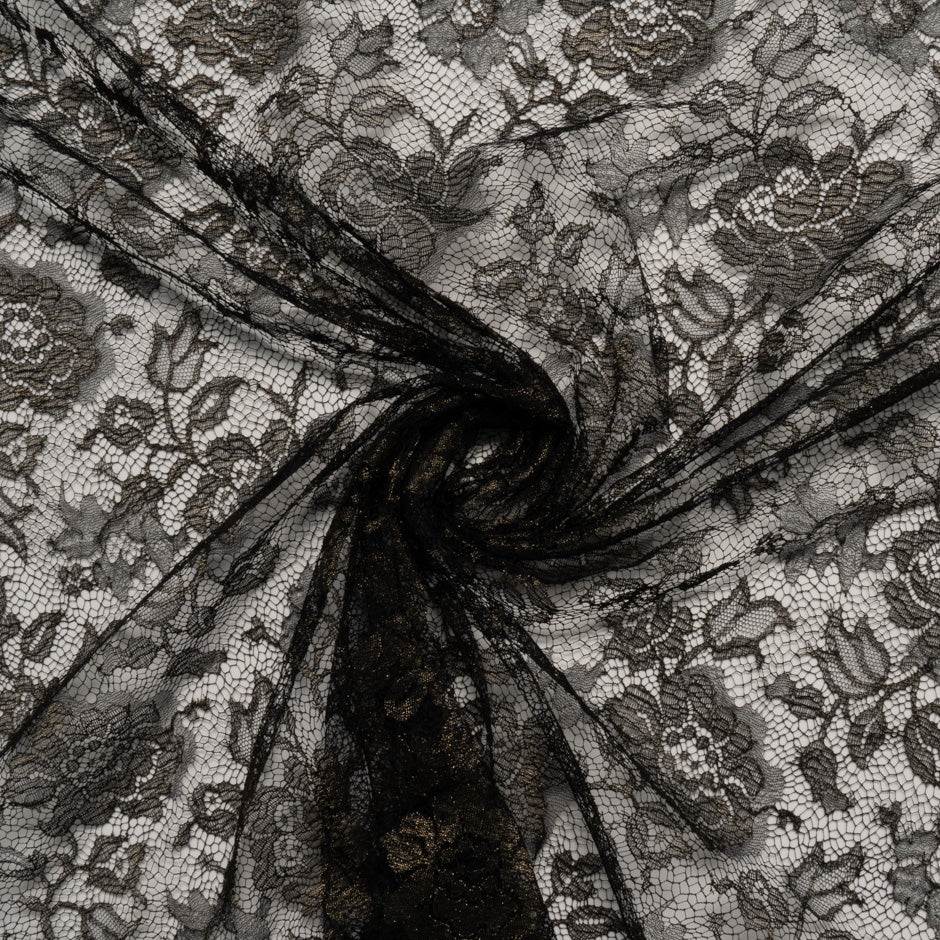 Rose Floral Black Chantilly Lace
