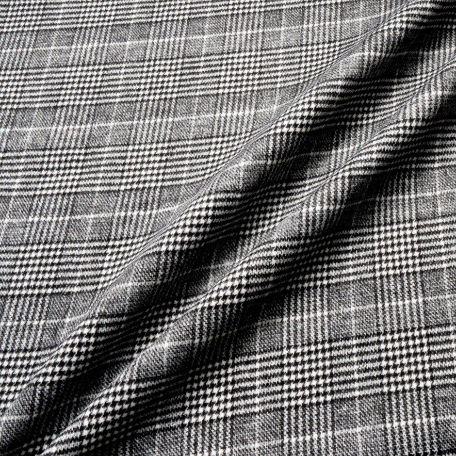 Double Faced Prince of Wales Check Microfibre