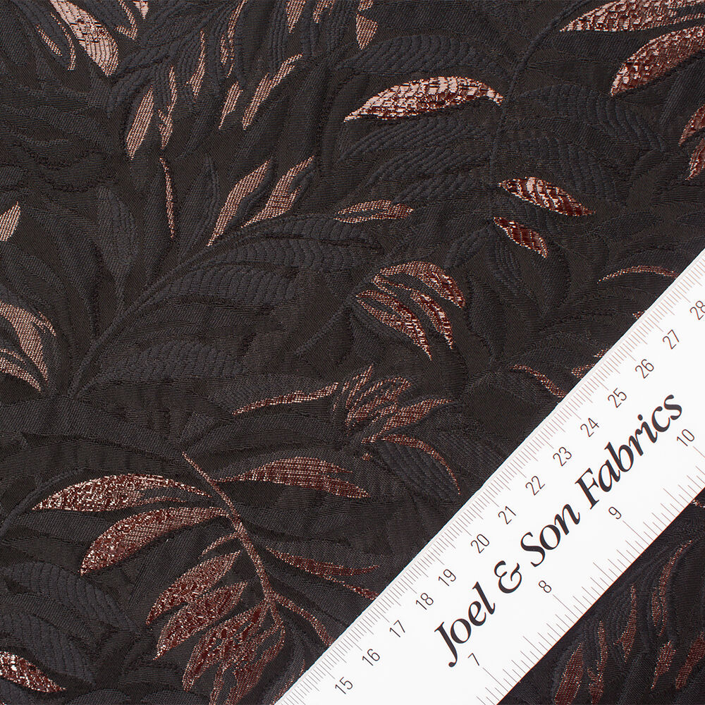 Burgundy & Black Metallic Brocade (A 2.35m Piece)