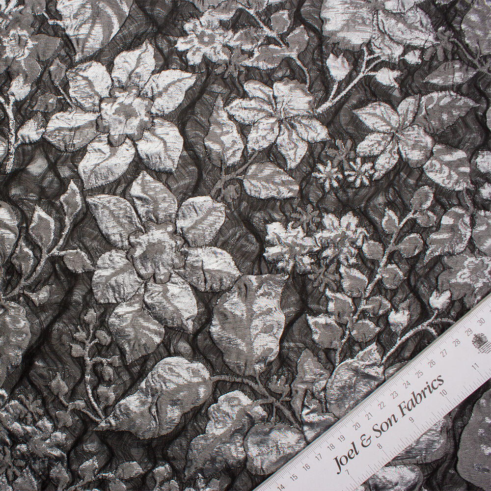 Silver Grey Metallic Floral Brocade (A 3.40m Piece)