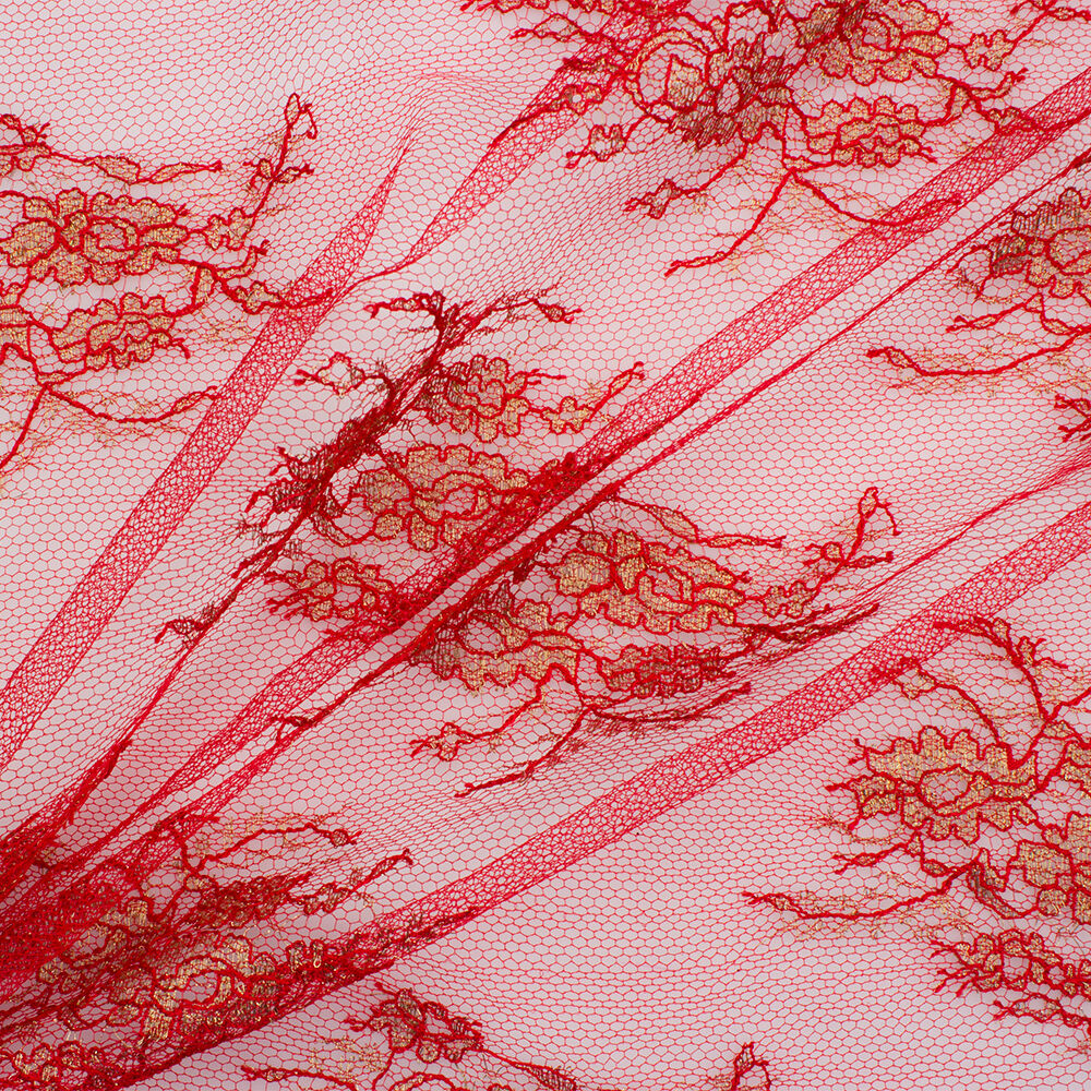 Red/Gold Metallic Chantilly Lace (A 1.60m Piece)