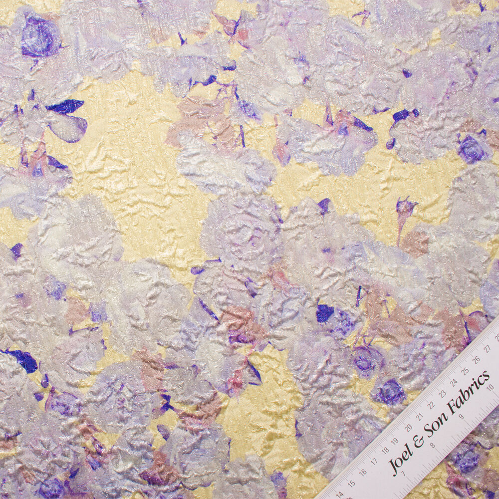 Lavender Floral Metallic Vanilla Cloqué (A 2.90m Piece)