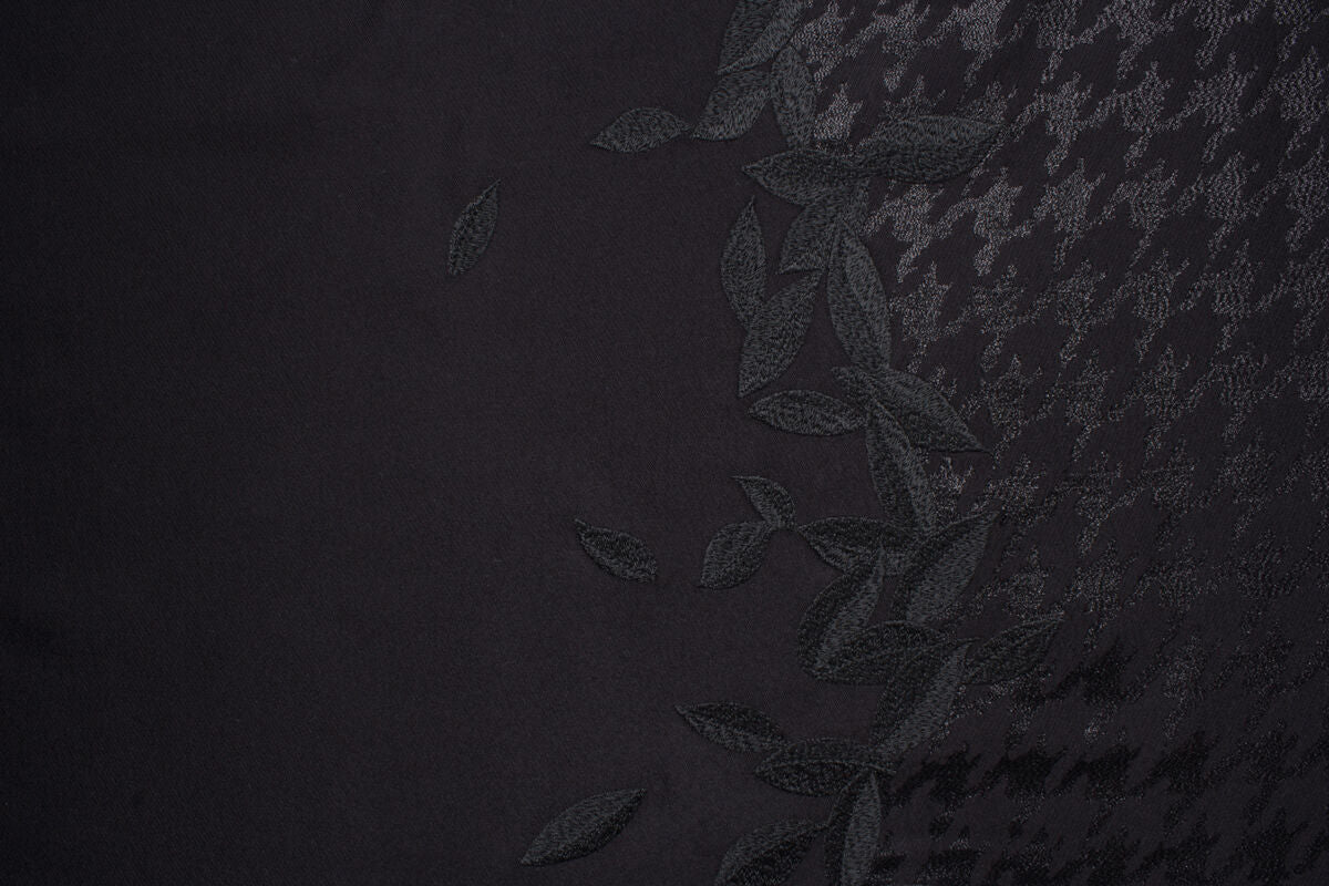 Black Floral/Houndstooth Metallic Brocade (A 1.80m Piece)