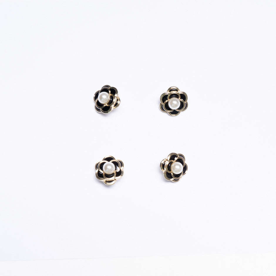 Small Black Enamel & Pearl Floral Dress Button