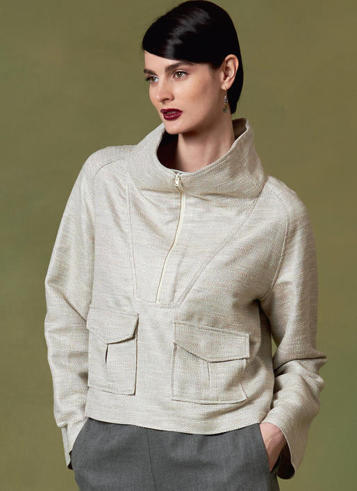 SPORTSWEAR - V1642