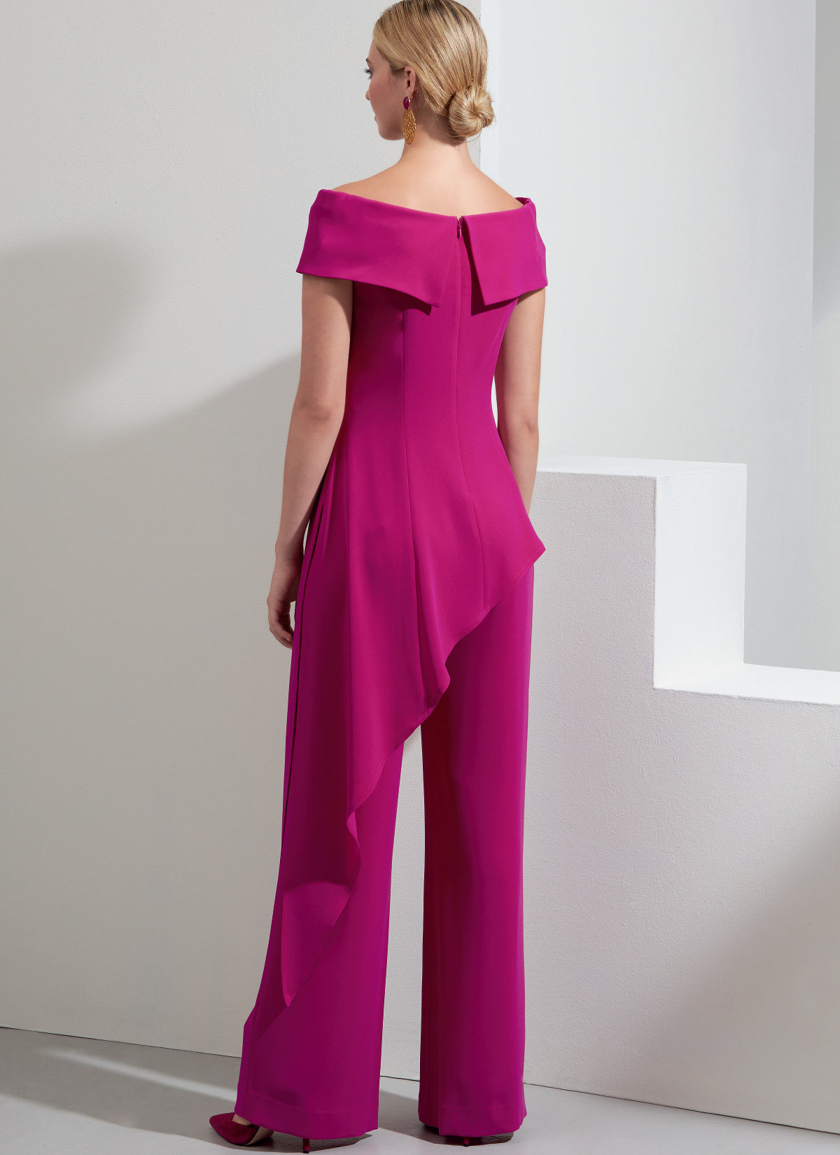 TWO-PIECE SET - V1869