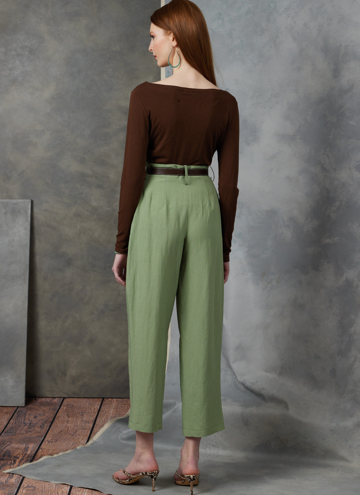 SHORTS/TROUSERS - V1900