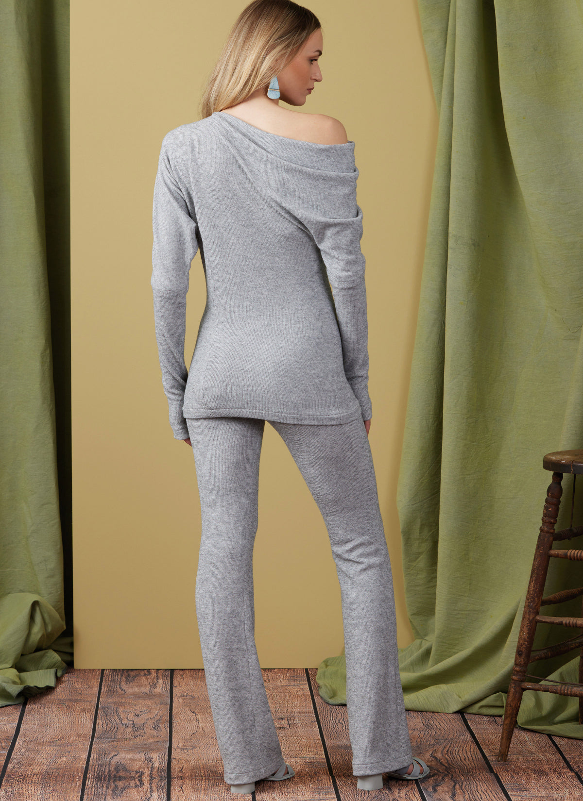 TOP/DRESS/TROUSER SET - V1929