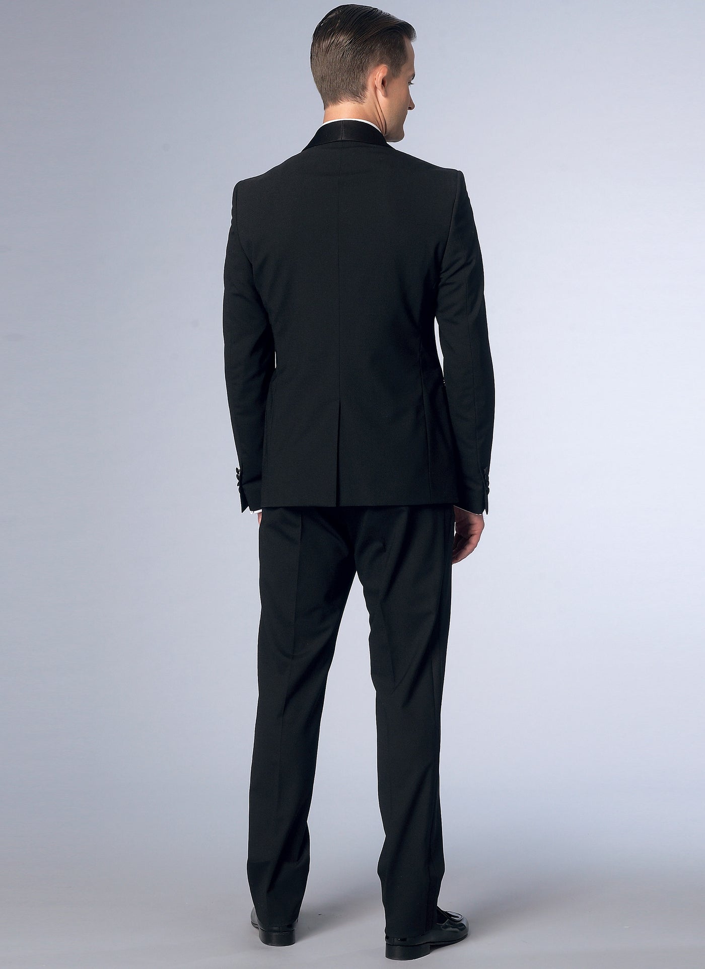 SUITS - V9097
