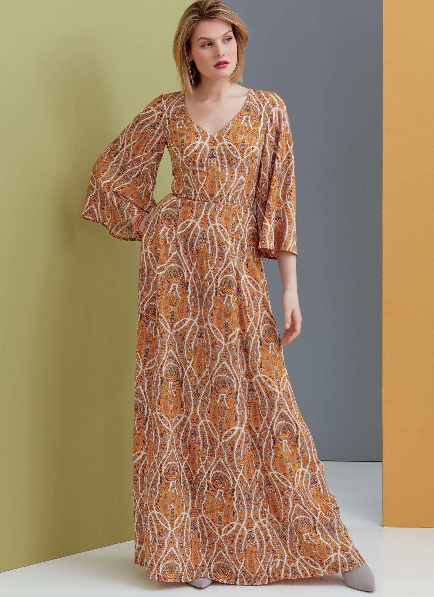 DRESS - V9328