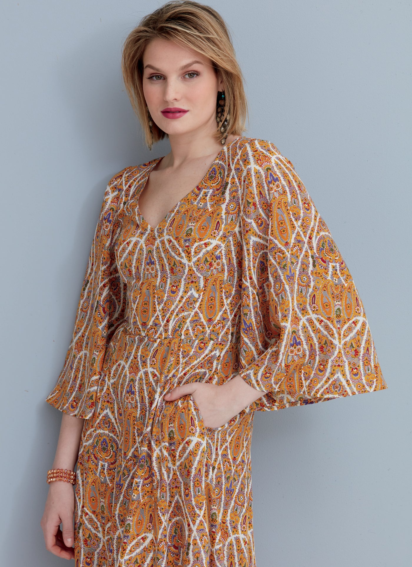 DRESS - V9328
