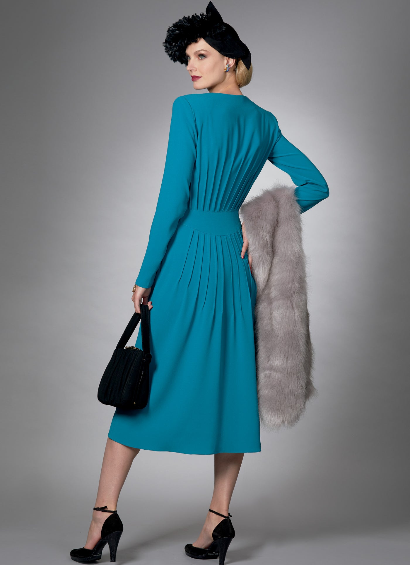 DRESS - V9346