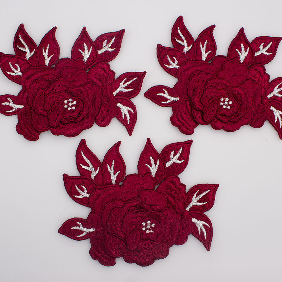 Maroon/Silver Metallic Flower Motif