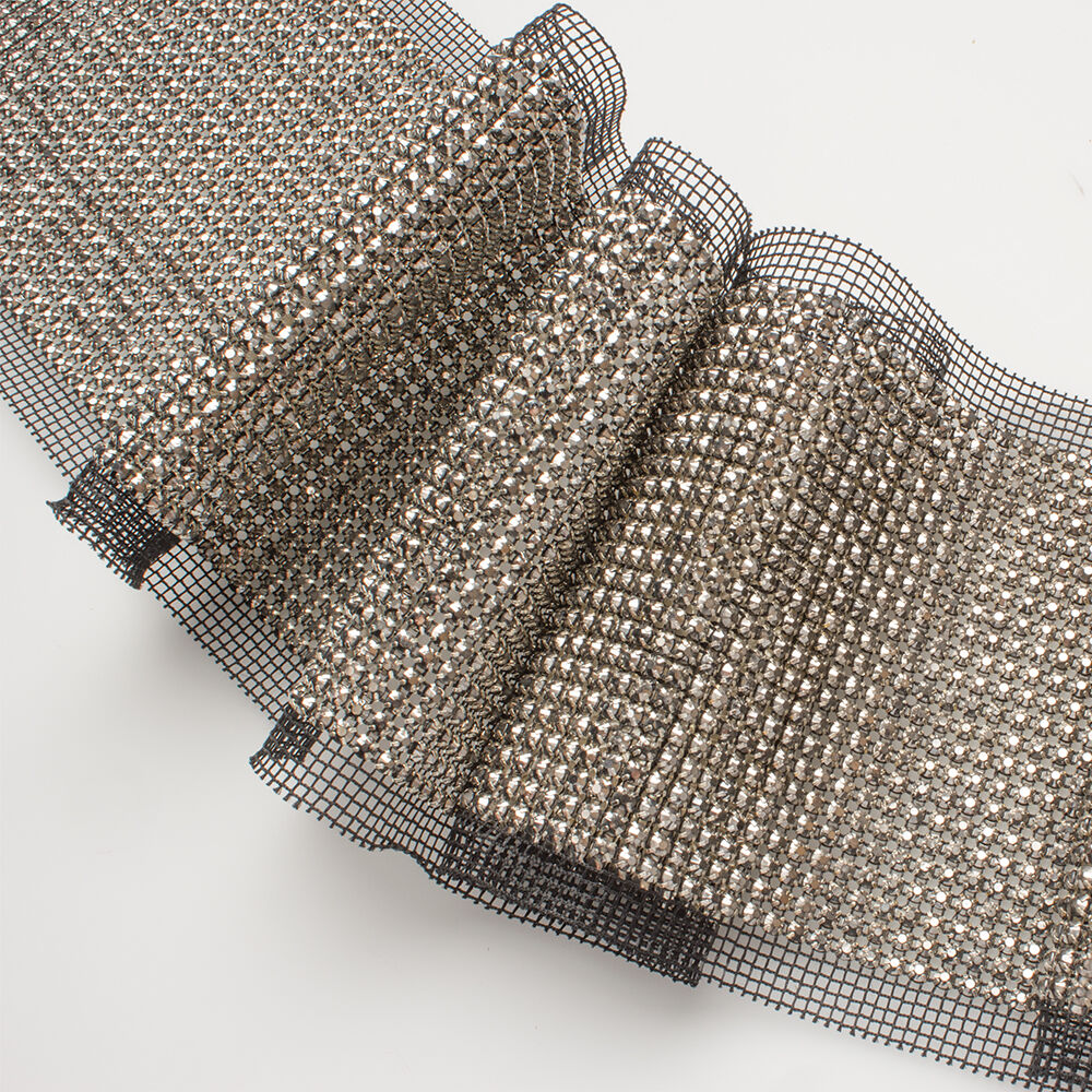 Extra Wide 24 Row Black Stone Trim