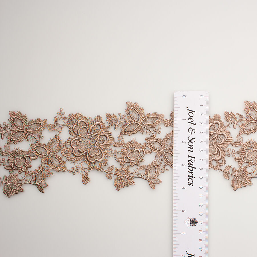 Light Beige Floral Guipure Trim